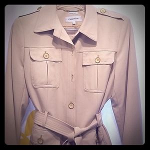Calvin Klein Stretch Suit, Military style